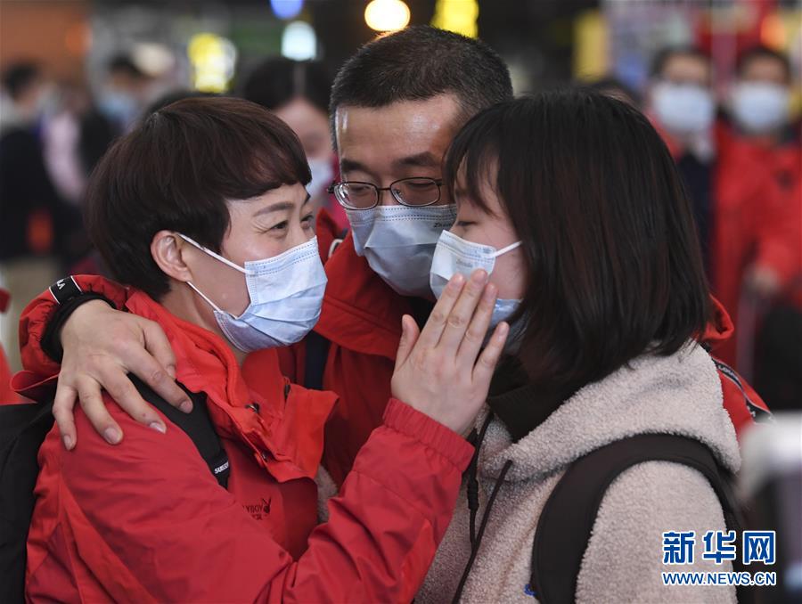 （聚焦疫情防控·對口支援19省份在奮戰·圖文互動）（3）“當我們摘下口罩，看到彼此勝利的微笑”——重慶對口支援孝感市抗擊疫情紀實