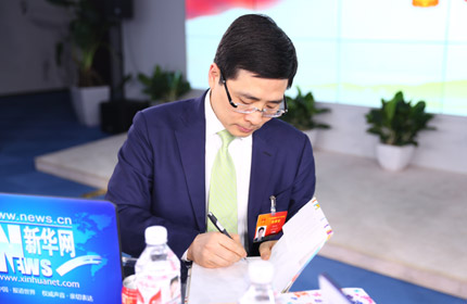 從中國(guó)制造到中國(guó)智造的轉(zhuǎn)型過程中要認(rèn)識(shí)到制造業(yè)的外移問題帶來的影響。