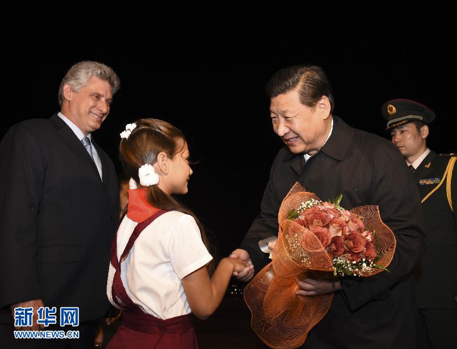 當(dāng)?shù)貢r(shí)間7月21日晚9時(shí)許，國家主席習(xí)近平乘坐的專機(jī)抵達(dá)哈瓦那何塞·馬蒂國際機(jī)場，開始對(duì)古巴進(jìn)行國事訪問。新華社記者李學(xué)仁攝
