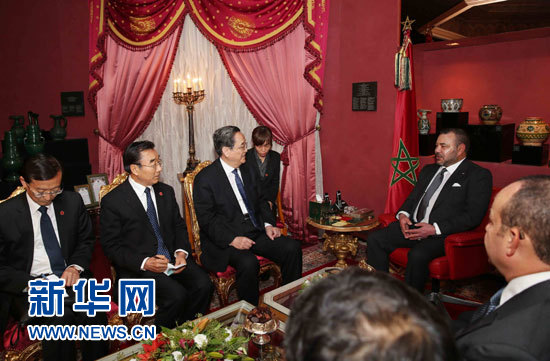 11月4日，中國全國政協主席俞正聲在非斯會見摩洛哥國王穆罕默德六世。 新華社記者 劉衛兵 攝