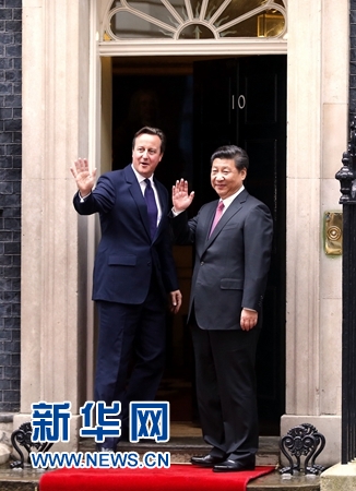 10月21日，國家主席習近平在倫敦唐寧街首相府同英國首相卡梅倫舉行會談。 新華社記者 鞠鵬 攝 