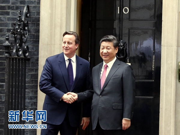10月21日，國家主席習近平在倫敦唐寧街首相府同英國首相卡梅倫舉行會談。 新華社記者 鞠鵬 攝 